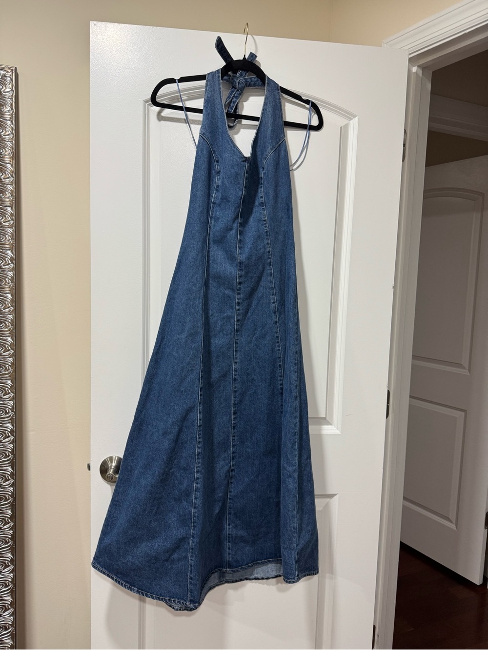 Velvet Heart Denim Halter Midi Dress - 4 - Picture 4 of 10
